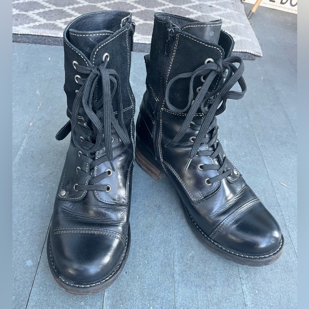 Taos Crave black leather and suede, size 39